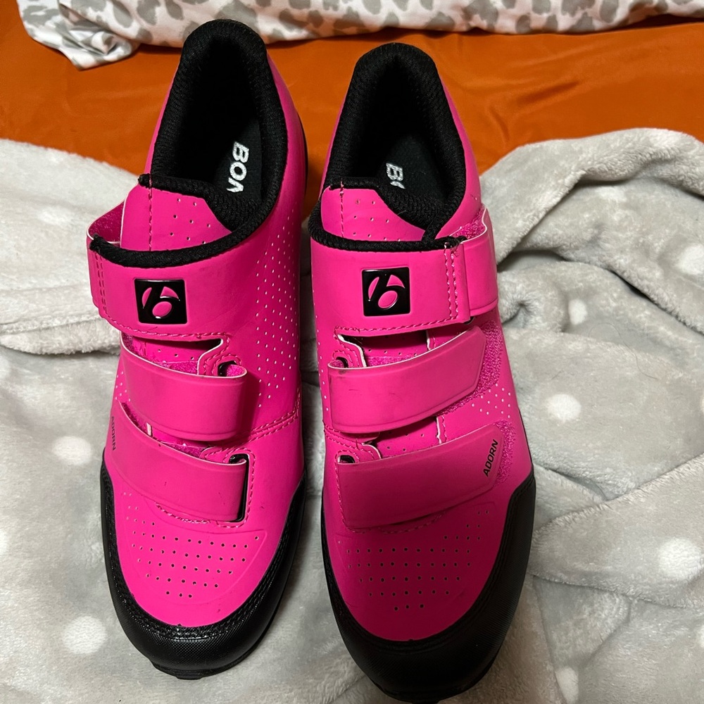 Bontrager cycling shoes